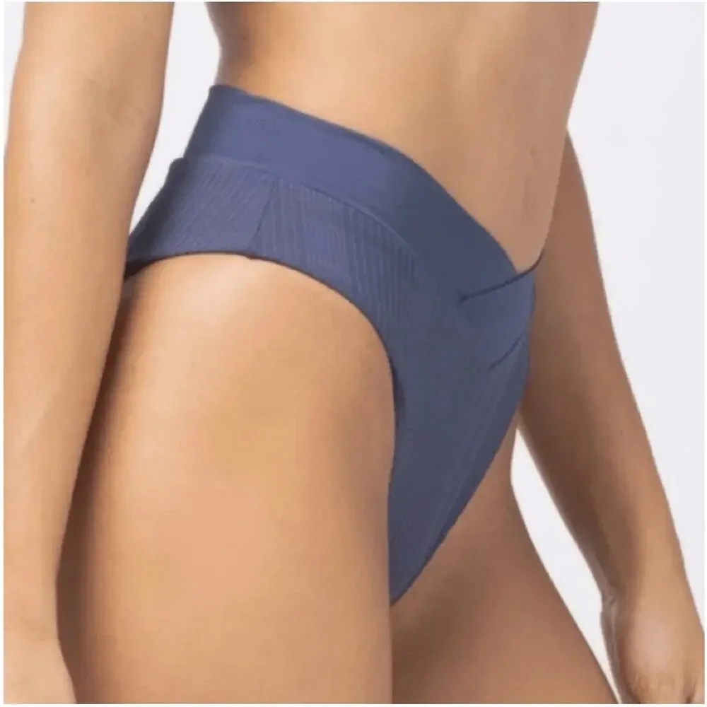 L*Space Court Slate Crossover V Waist Ribbed High Leg Bikini Swim Bottoms S - Picture 3 of 9